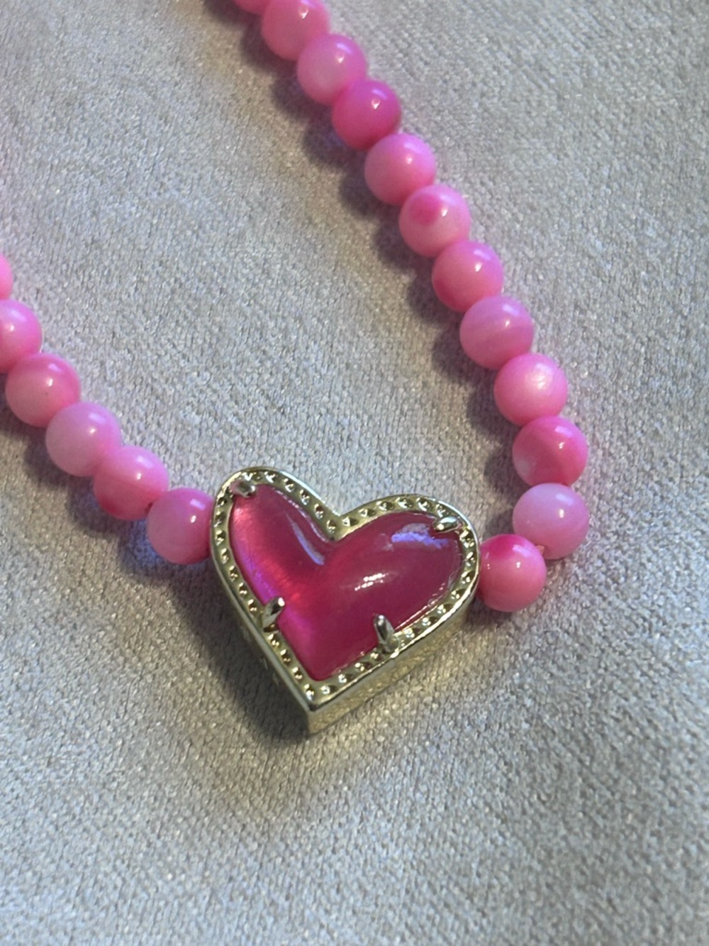 NWOT Kendra Scott Gemstone Heart Beaded Pendant Necklace in Pink - Picture 5 of 10